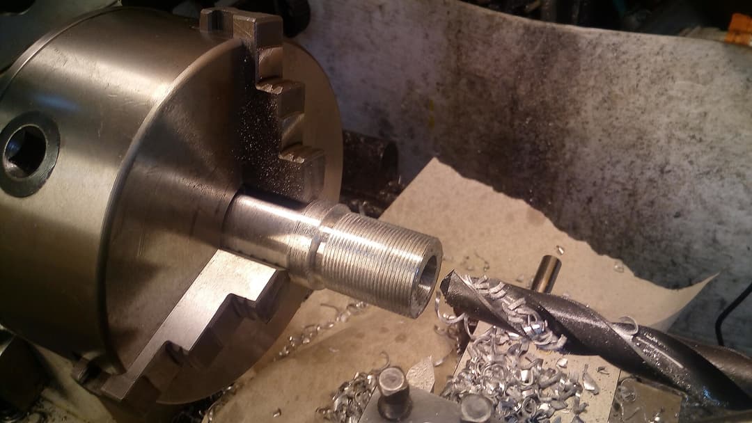 Lathe center drilling